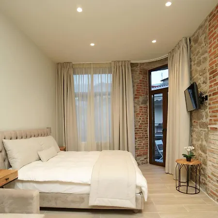 Monopati House Апарт-отель Mouzaki