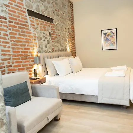 Monopati House 3*