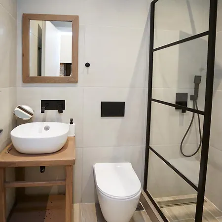 Monopati House Апарт-отель