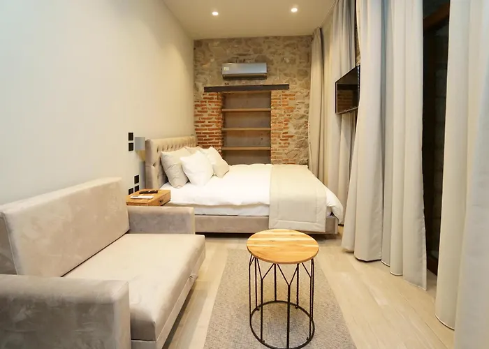 Monopati House Апарт-отель