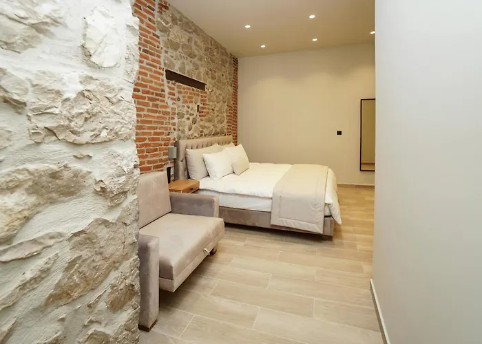 Monopati House Mouzaki