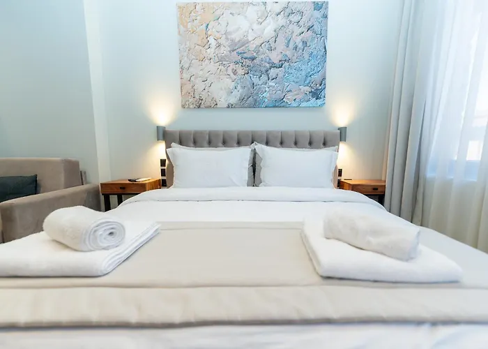 Monopati House Aparthotel