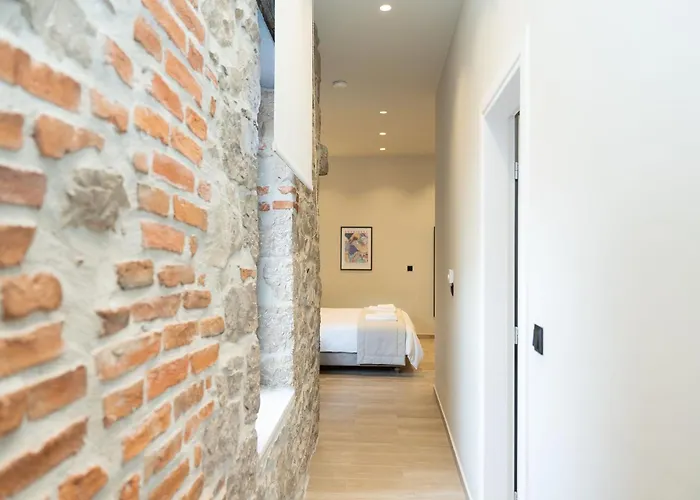 Monopati House Апарт-отель 4*